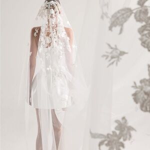 Hudson Floral Appliqué Cathedral Veil in White